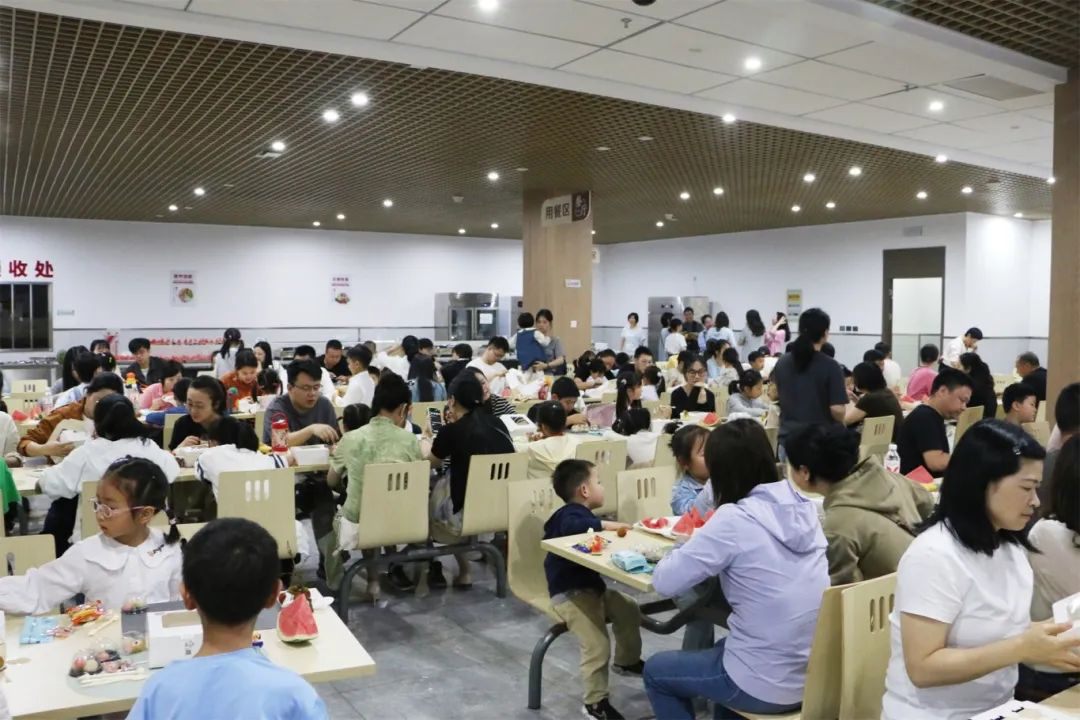 88038ÍþÄá˹(Öйú)ÓÐÏÞ¹«Ë¾