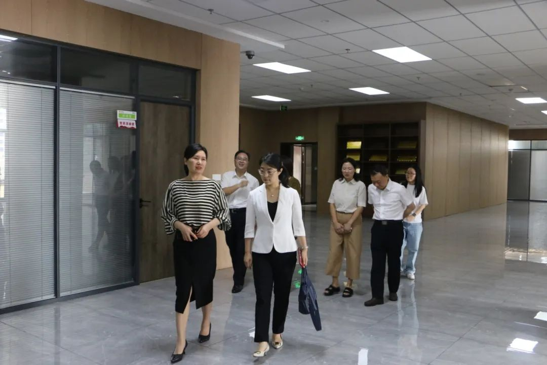 省总工会组织部部长徐红梅一行到我司调研工会事情