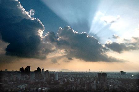 �����Զ�����վ��Ʒ�䲼